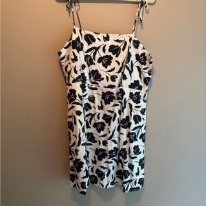 Old Navy Black and White Floral Mini Dress